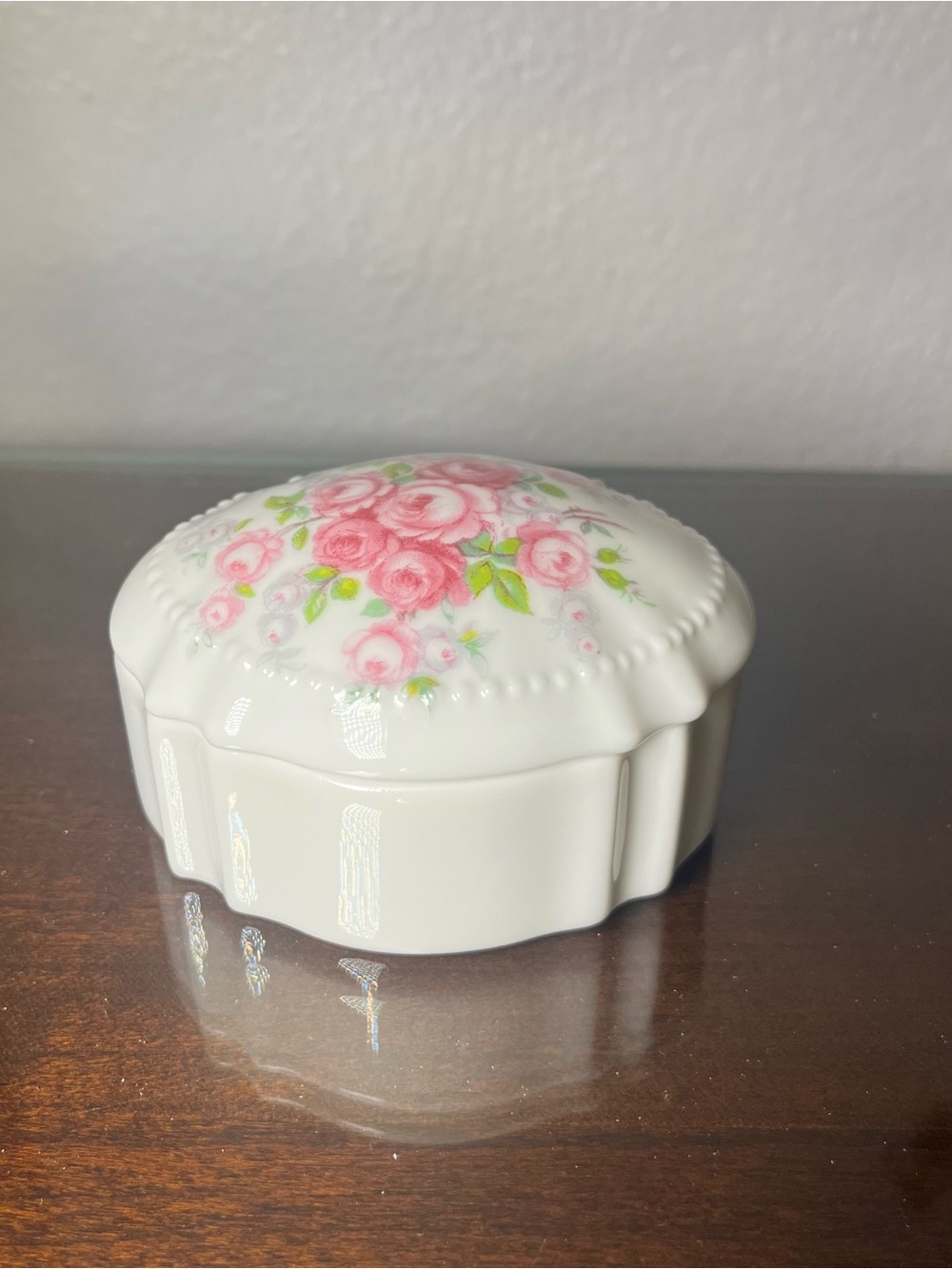 Oval Porcelain Floral Trinket Pill Ring Lidded Box Cottage Core White & Pink